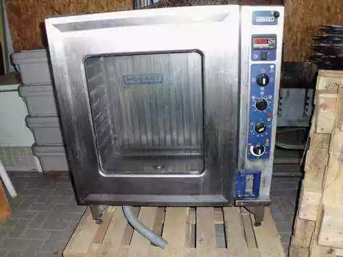 2 Kombidämpfer 1 X HOBART 10/1 GN und 1 x Rational CM 101 mit Strom gebraucht