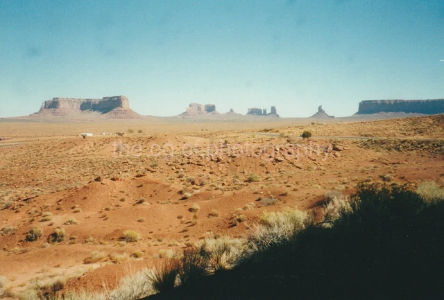 USA Navajo Land FOUND PHOTO Color FREE SHIPPING Original Snapshot VINTAGE 811 26