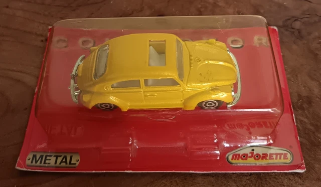 Coccinelle de Barbie : Barbie Volkswagen Coccinelle