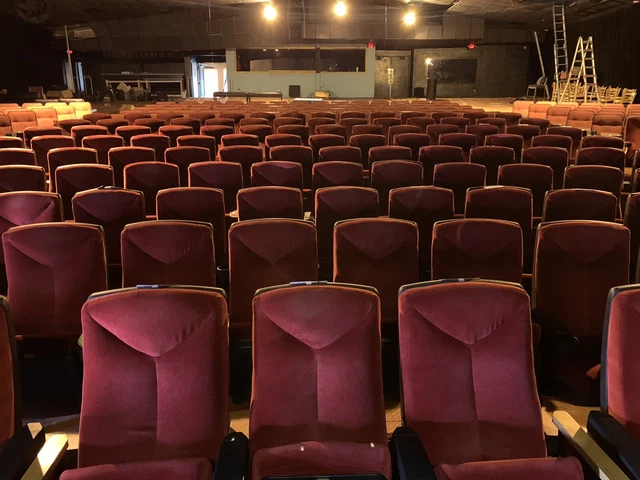 Used Theater Seats 500 Total