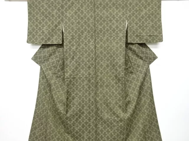 6847578: Japanese Kimono / Antique Kimono / Tsumugi / Woven Matsukawabishi