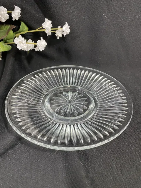 Vintage Kig Malasia Glass Starburst Design 7" Plate