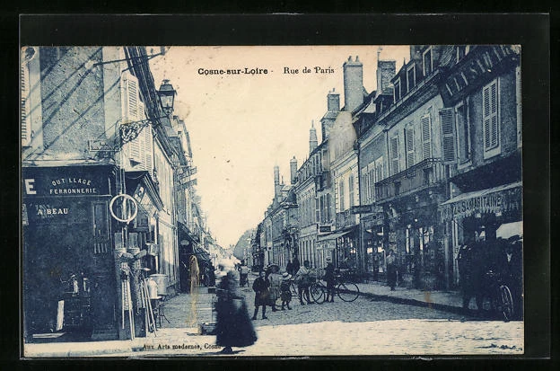 CPA Cosne-sur-Loire, Rue de Paris 1924