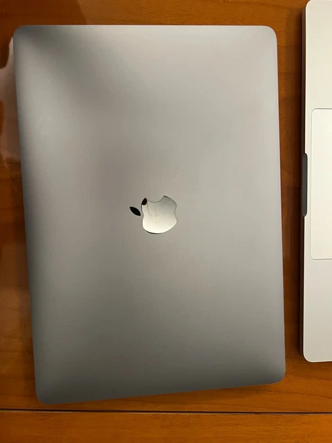 Apple MacBook Pro 13" (512GB SSD, M1, 8GB) Laptop - Grigio siderale -...