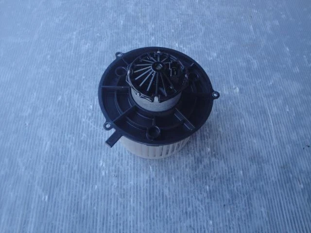 NISSAN Moco 2002 UA-MG21S Motore soffiatore [usato] [PA85665972]
