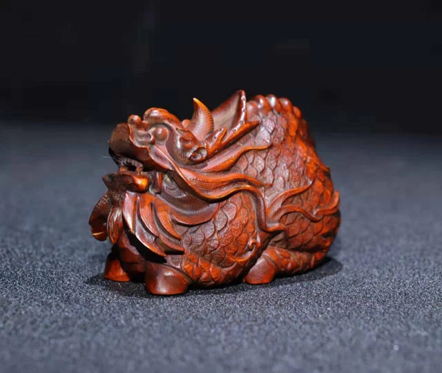 Chinese Natural Boxwood Handmade Exquisite Unicorn Statue figure hand piece