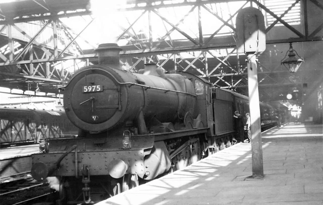 PHOTOGRAPH GWR 5975 Winslow Hall Steam Locomotive Swindon Works 6x4 £12 ...