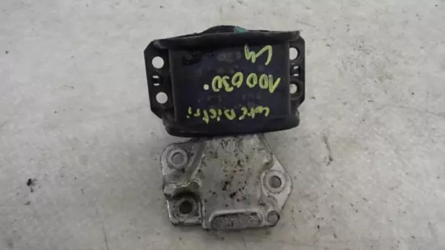 Support moteur droit CITROEN C4 1