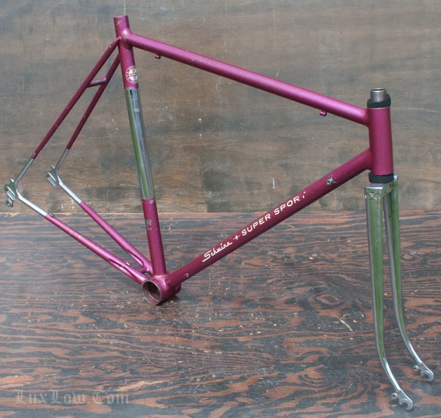 Vintage 1962 Schwinn Superior Sport Road Bike FRAME FORK 27" Wheels Tour Bicycle Vintage 1962 Schwinn Superior Sport Road Bike FRAME FORK 27" Wheels Tour Bicycle