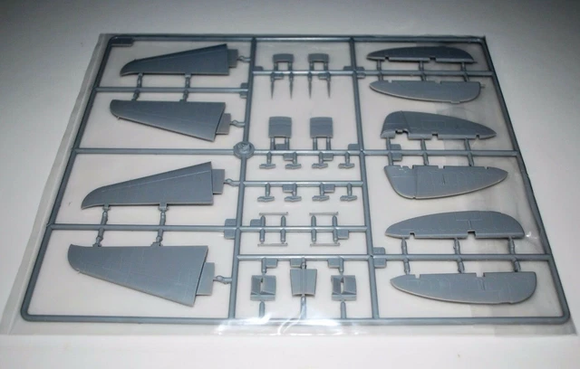 Trumpeter P-47D Dorsal Fin 02264 ⭐Parts⭐ Sprue G-Horz Stab+Elev+Rudder+More 1/32