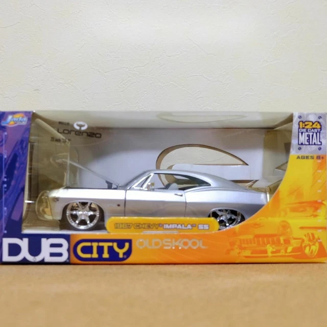 JADA TOYS DUB City 1996 Chevy Impala SS Flames Diecast 1:18 Big