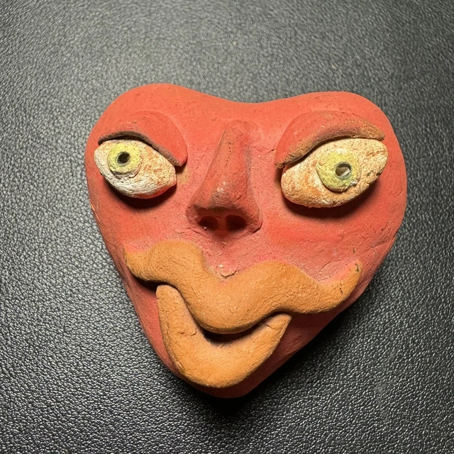 VINTAGE FOLK ART Pottery Clay Heart Face Eyes Initialed 0.99 PicClick
