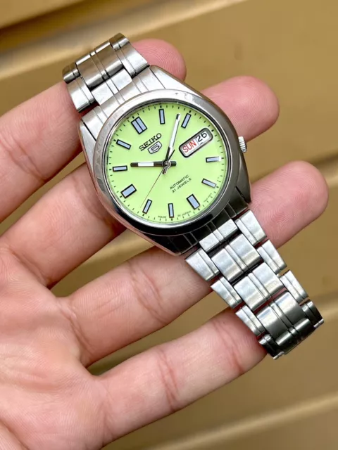 Mens seiko titanium discount kinetic watch ska763p1