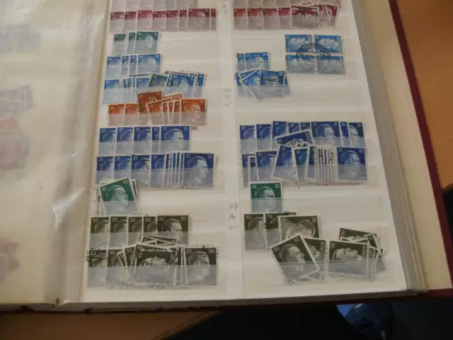 Deutsches Reich 100 verschiedene Briefmarken !  *** auch Sondermarken ***