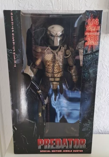 NECA Predator Jungle Hunter 1/4 Scale Action Figure with LED Lights - Official!!