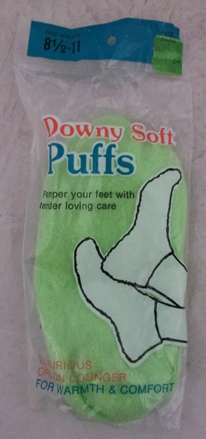 Downy Soft Puffs NEW Footies Booties Ankle Socks NOS vintage green USA pair 70s
