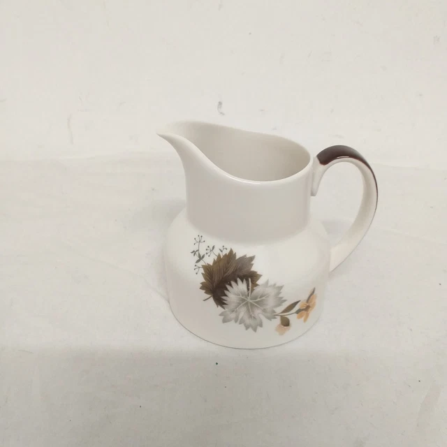 Royal Doulton Westwood  Cream/Milk Jug 1/4 Pint (H12)