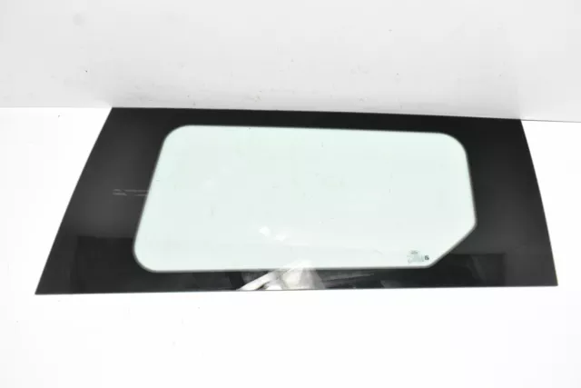 DT11-V297B01-C Vitre Lateral de Porte Arrière Gauche FORD TRANSIT CONNECT II