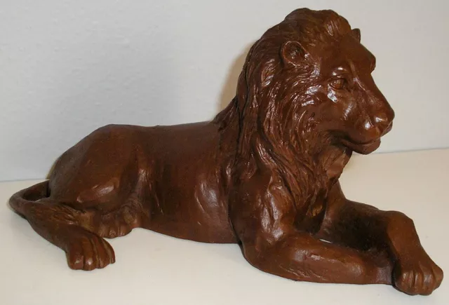 Red Mill Mfg. - Lion Laying Down - Brown Pecan Resin 8.5" Figurine
