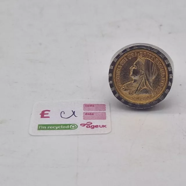 Vintage Queen Victoria Sovereign Coin Signet Ring Size U
