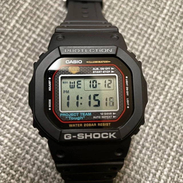 RARO 1983 Casio G-SHOCK DW-5000 (240) Giappone B 1a Generazione RARO 1983 Casio G-SHOCK DW-5000 (240) Giappone B 1a Generazione