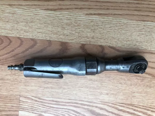 3/8 drive air ratchet. Works great