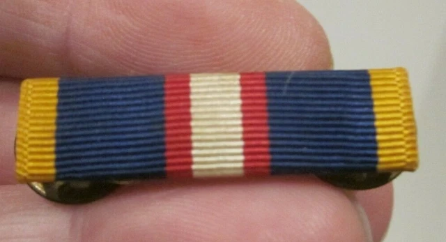 WORLD WAR 2 Us Military Ribbon Bar Philippine Independence Brass Clutch ...