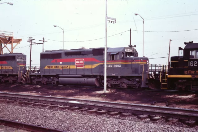 35mm Orig Slide SCL L&N Family Lines #3603 SD402 at Hamlet Yard NC Railroad Loco