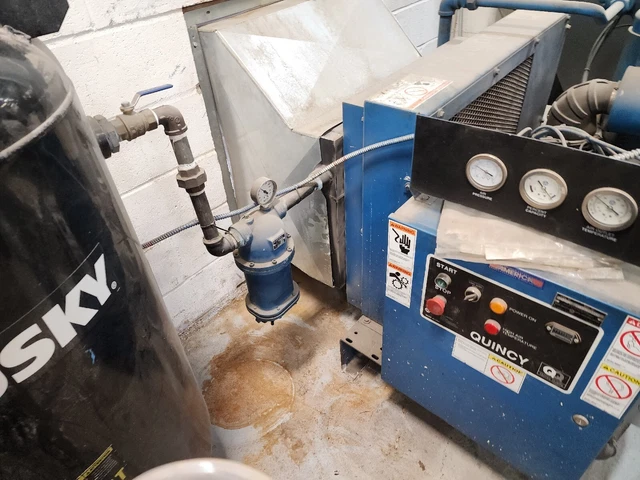Quincy 30HP Rotary Screw Air Compressor