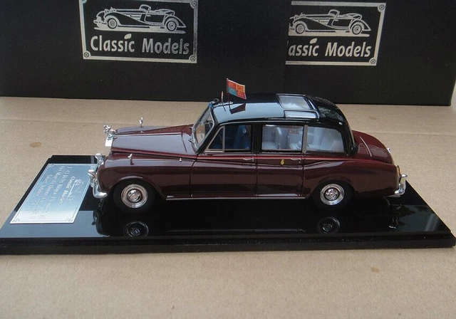 1/43 ROLLS-ROYCE PHANTOM VI Queen Elizabeth II Silver Jubillee 1977