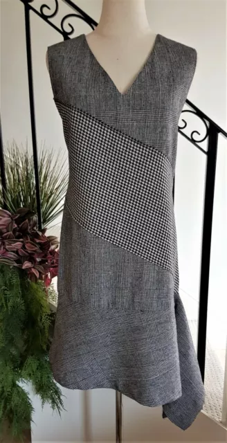 Womens Size M Grey Plaid Tweed Sleeveless V Neck Asymmetric Winter Shift  Dress