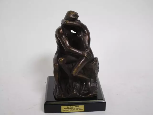 Bronzefigur "Der Kuss" Reproduktion nach Original von Rodin, ~12 cm H   1G5906