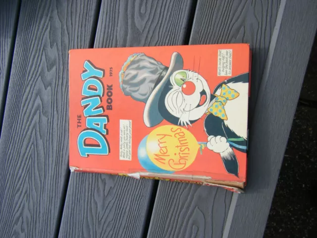 The Dandy Book 1975 Vintage U.K Comic Hardback Annual