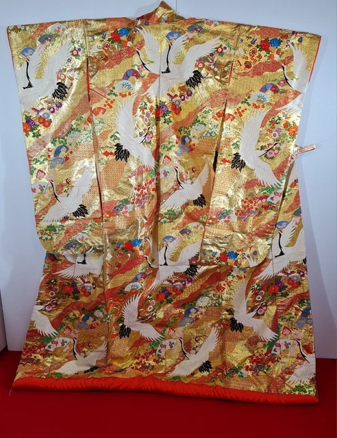 Japanese Kimono Uchikake Luxurious Wedding Embroidery Pure Silk Crane Gold K699