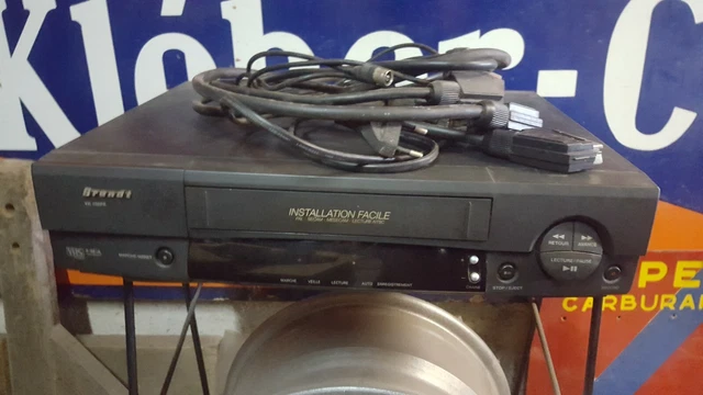 Magnétoscope VHS RADIOLA 1SB51 – Pour Pièces – Fabrication Française
