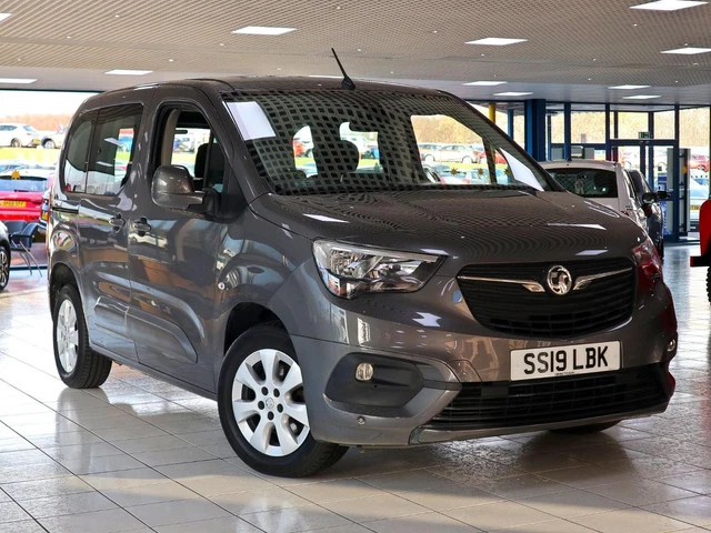 2019 Vauxhall Combo Life 1.2 Energy Turbo 5DR MPV Petrol MPV Petrol Manual