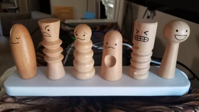LOVEVERY Set of 6 Wooden Emotion Peg Dolls w/ Base Montessori Observer Play Kit