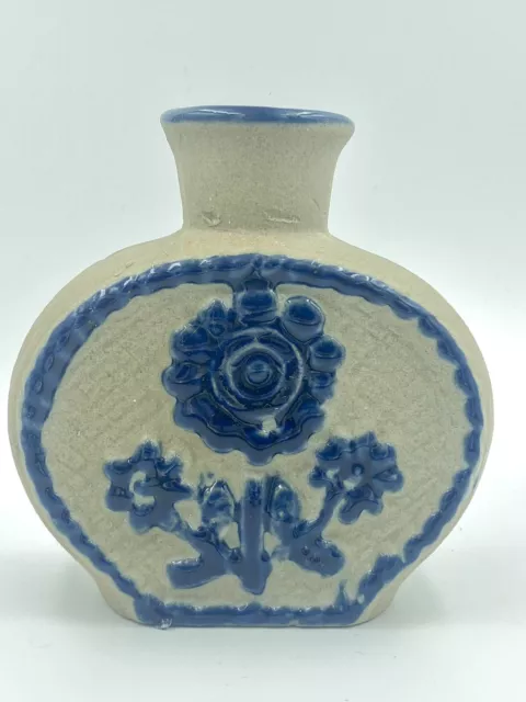 Vintage Takahashi vase Japan pottery 1960s retro bisque Japanese floral flowers