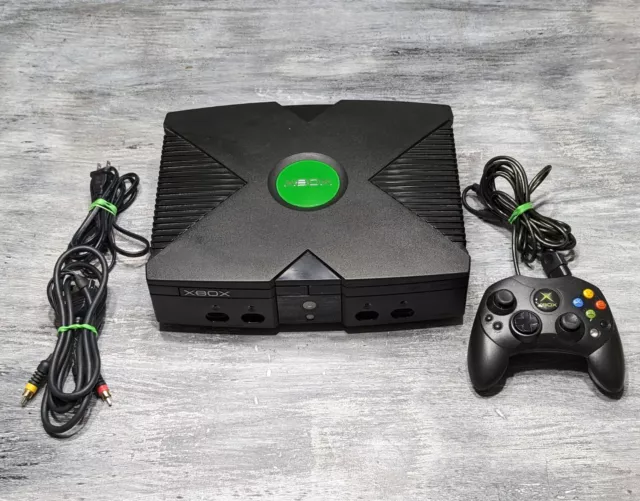 Microsoft Original Xbox Console Bundle w/ Cords + OEM Controller Tested