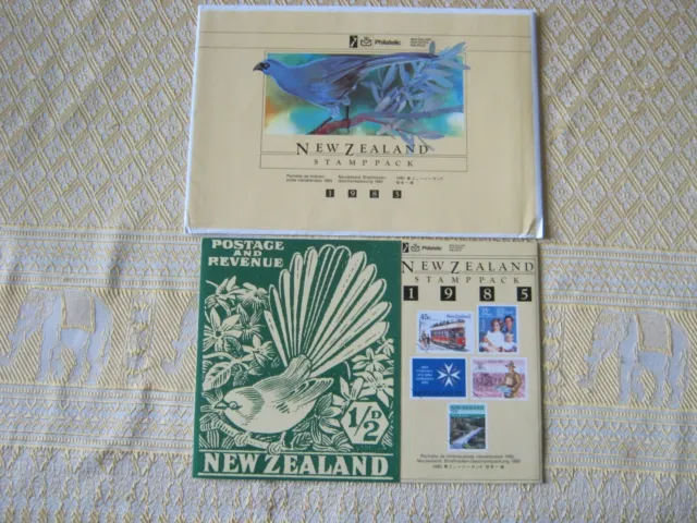 NEW ZEALAND 1985 STAMP PACK c/w 23  MNH STAMPS in ORIGINAL ENVELOPE