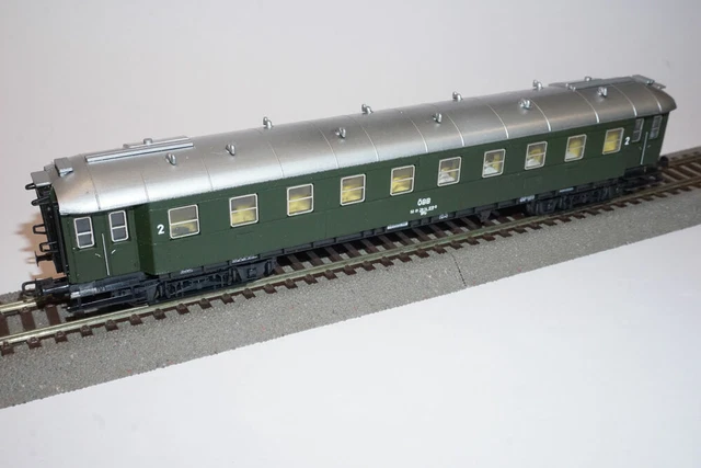 Liliput L133868 voie H0 Automotrice électrique FLIRT des SBB-CFF, époque VI