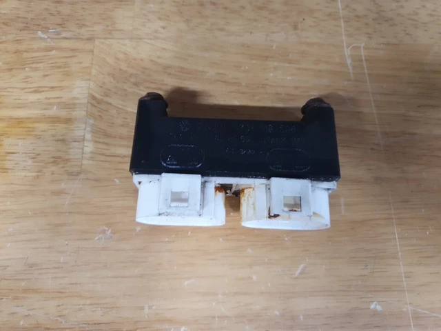 99-03 VW Eurovan T4 2.8L Engine Cooling Fan Relay Module 701919506A OEM