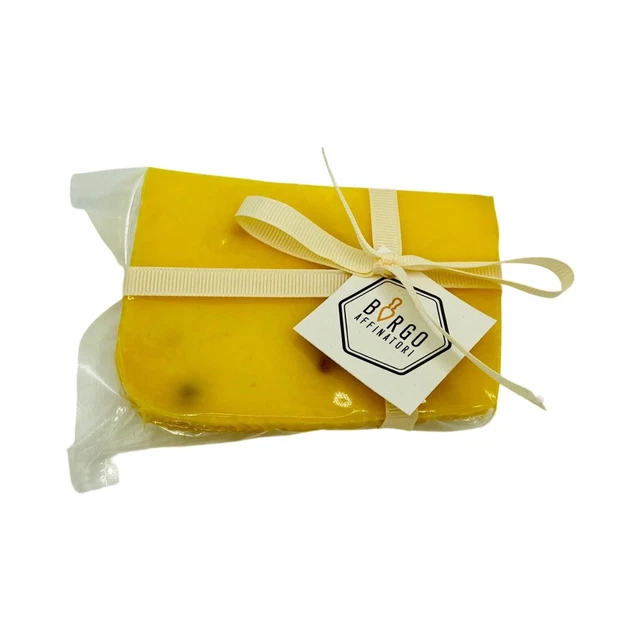 Borgo Affinatori - Forma di Formaggio Pecorino allo Zafferano 150 gr. circa