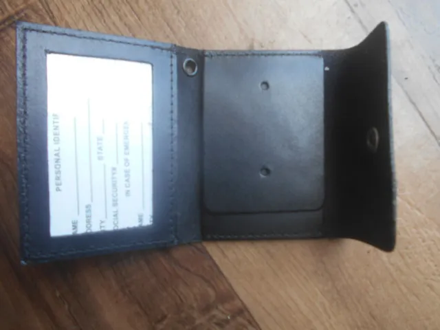 Cobra UNIVERSAL BADGE HOLDER Wallet for Pocket or Neck  Badge CT-04PRE
