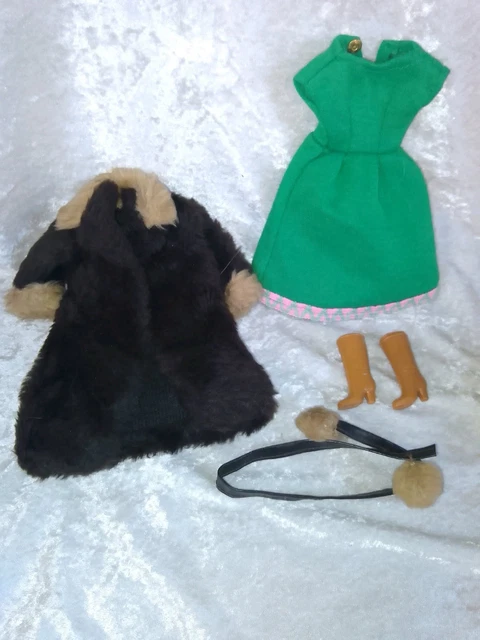 Tenue originale Bella Tressy de 1978 - France