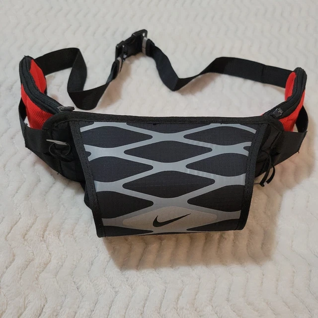 NIKE Storm Hydration Reflective Waistpack Adjustable No Bottle