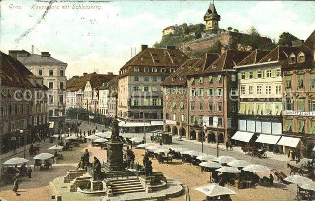 72147604 Graz_Steiermark Hauptplatz mit Schlossberg Graz_Steiermark