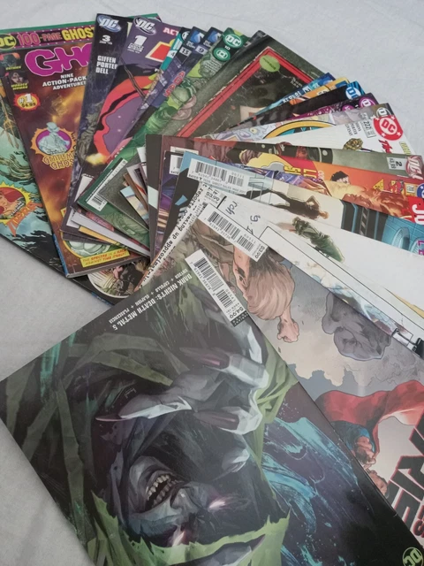 Dc Comics Back Issue Mixed Lot flash superman green lantern jusice league