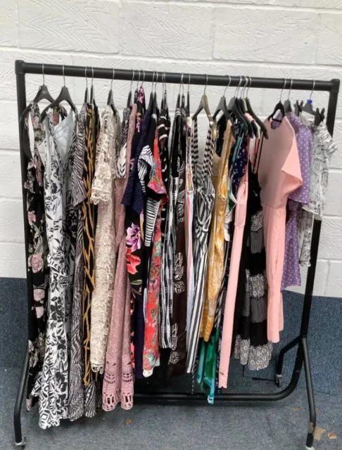 Bundle ,JOB LOT Of WOMEN'S CLOTHES X 5 Items Size 24  Tops T Shirt,Blouse Random
