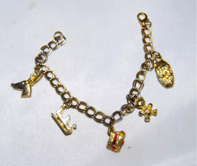 Christmas Santa Reindeer Sleigh Presents Enameled Gold Tone 7.5" Charm Bracelet